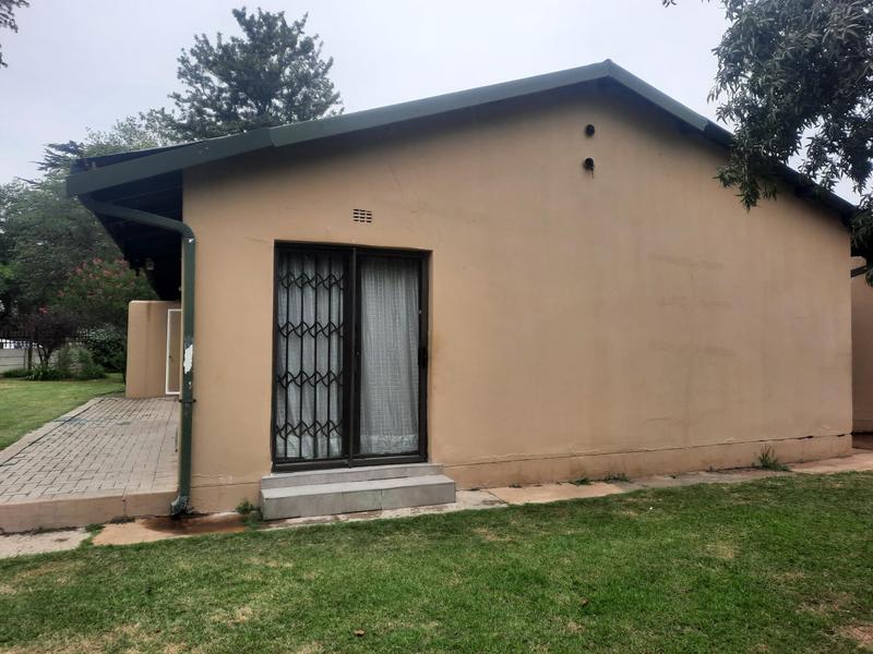 11 Bedroom Property for Sale in Sasolburg Ext 3 Free State